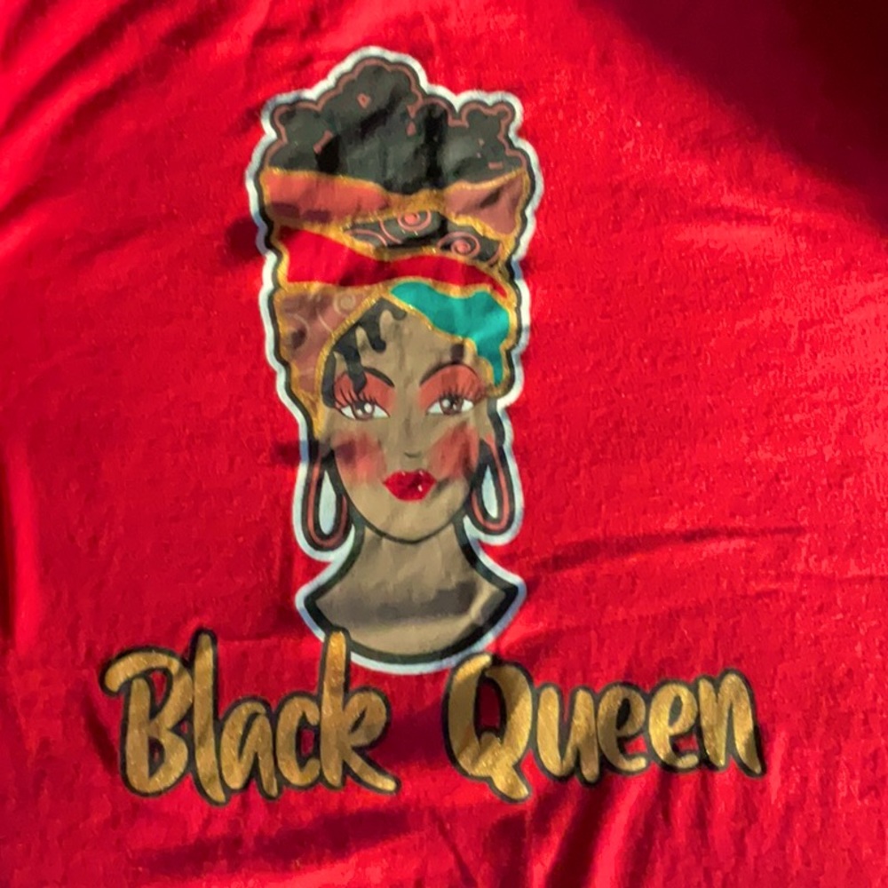Black Queen t-shirt short sleeve
